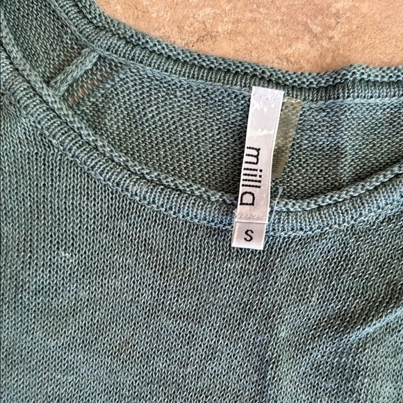 Milly Green Ribbed Tunic Blouse with 3/4 Sleeves - Picture 2 of 4